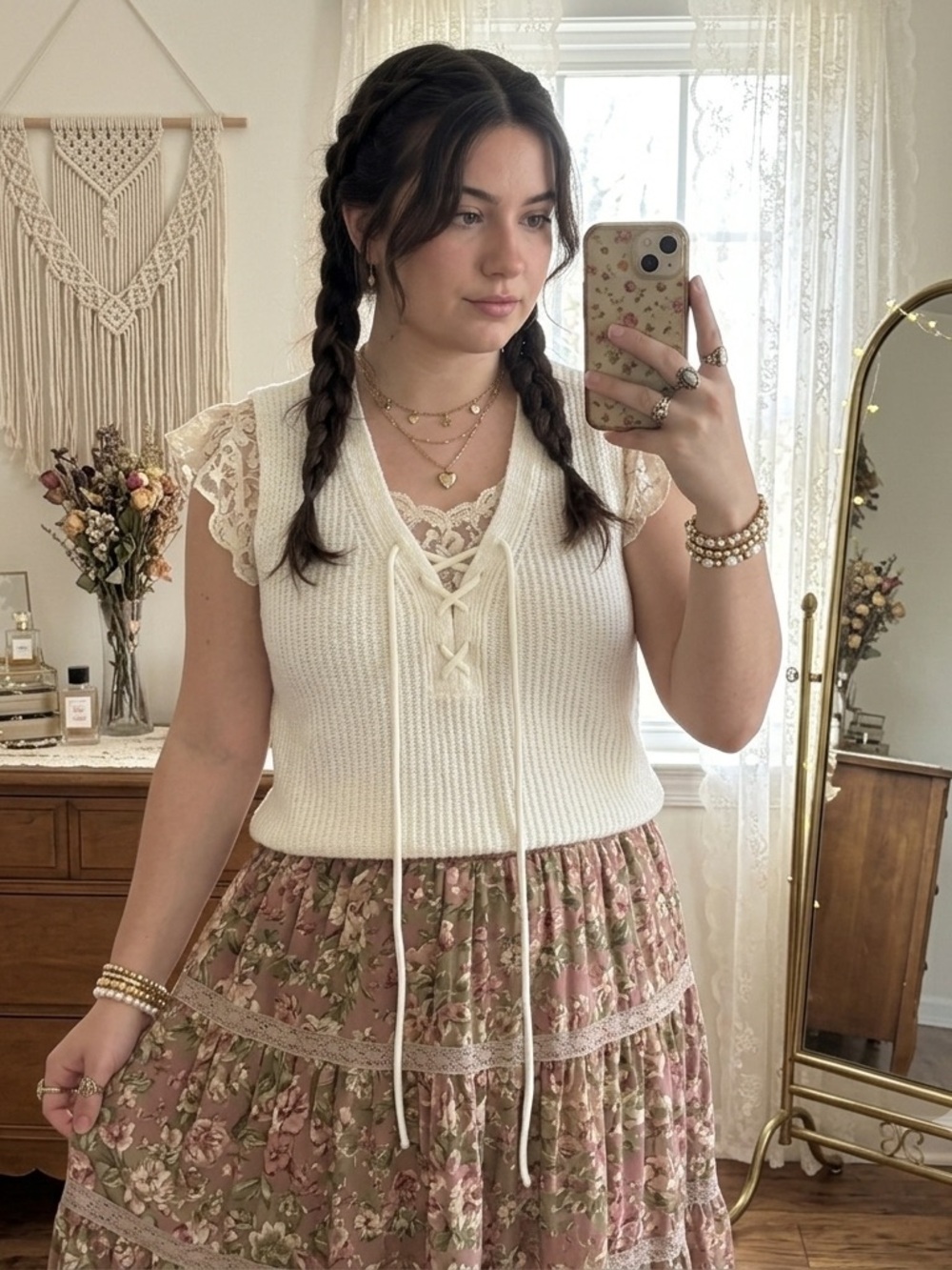 Women's Knit Vest Cream Lace-Up Sleeveless Coquette Marled Reunited Clothing